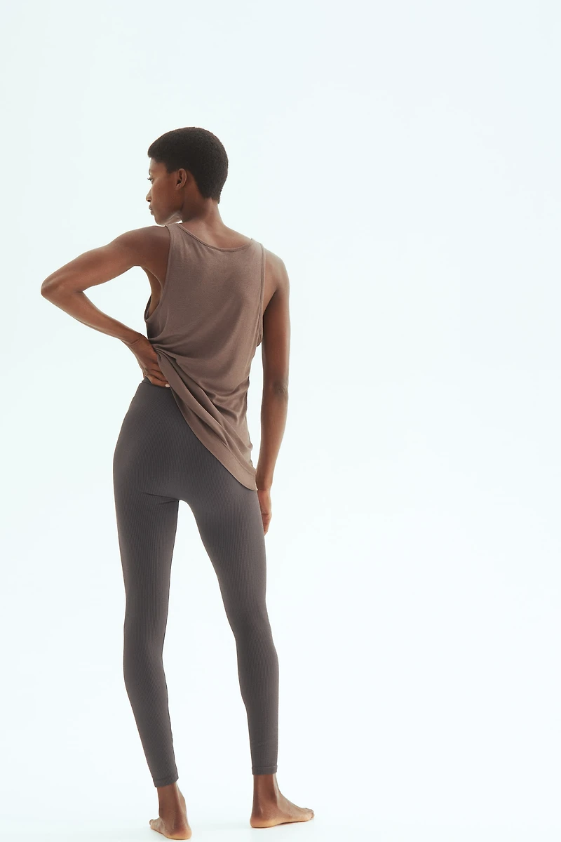 MAMA Seamless Ribbed Leggings