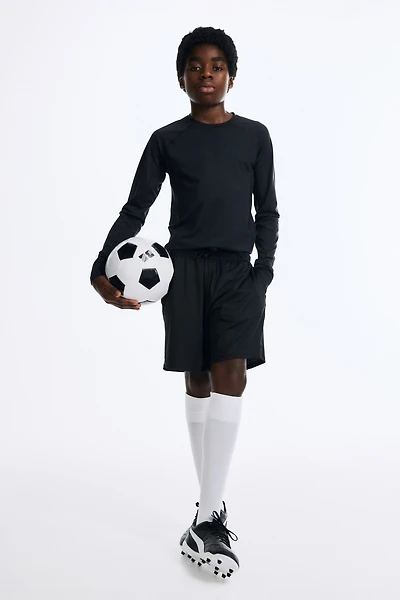 Sports Shorts with DryMove™