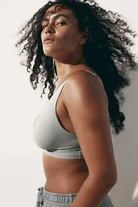 Soutien-gorge souple et coussiné en microfibre