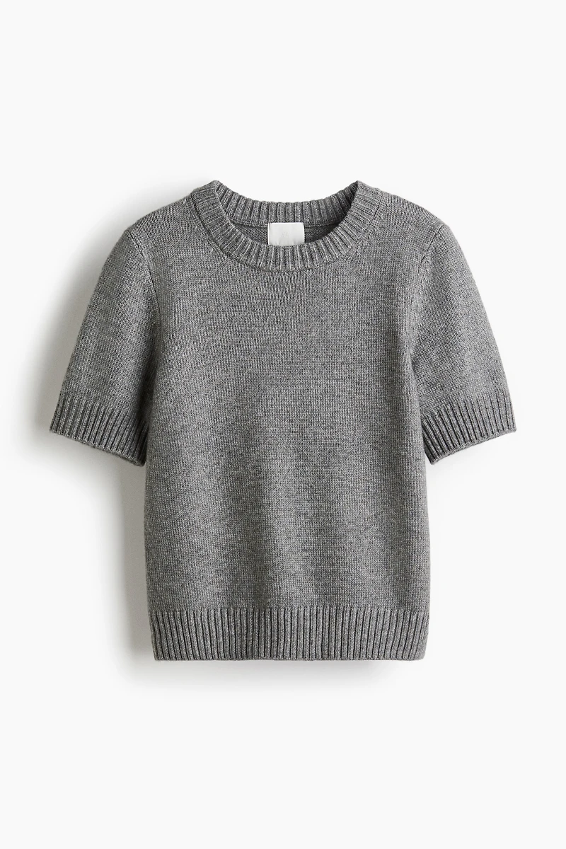 Short-Sleeved Sweater