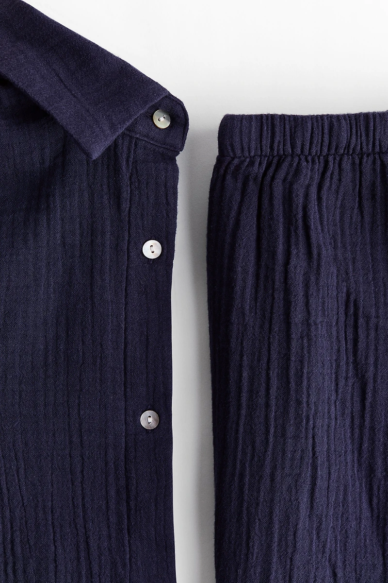 Chemise et short de pyjama