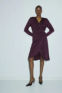 Robe avec détail à nouer