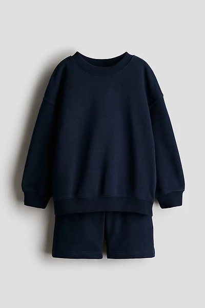 2-Piece Sweatshirt and Sweatshorts Set