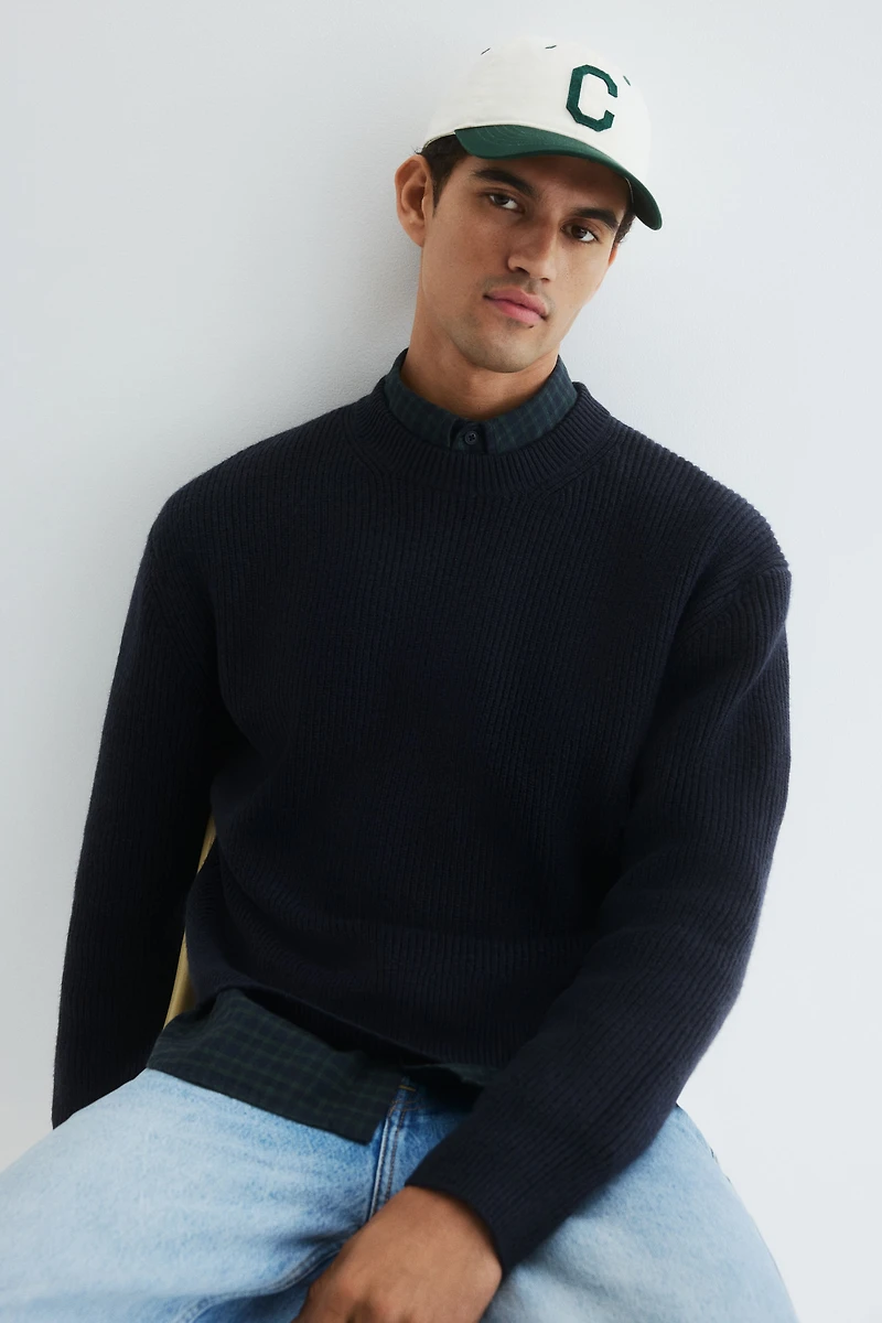 Loose-Fit Rib-Knit Sweater