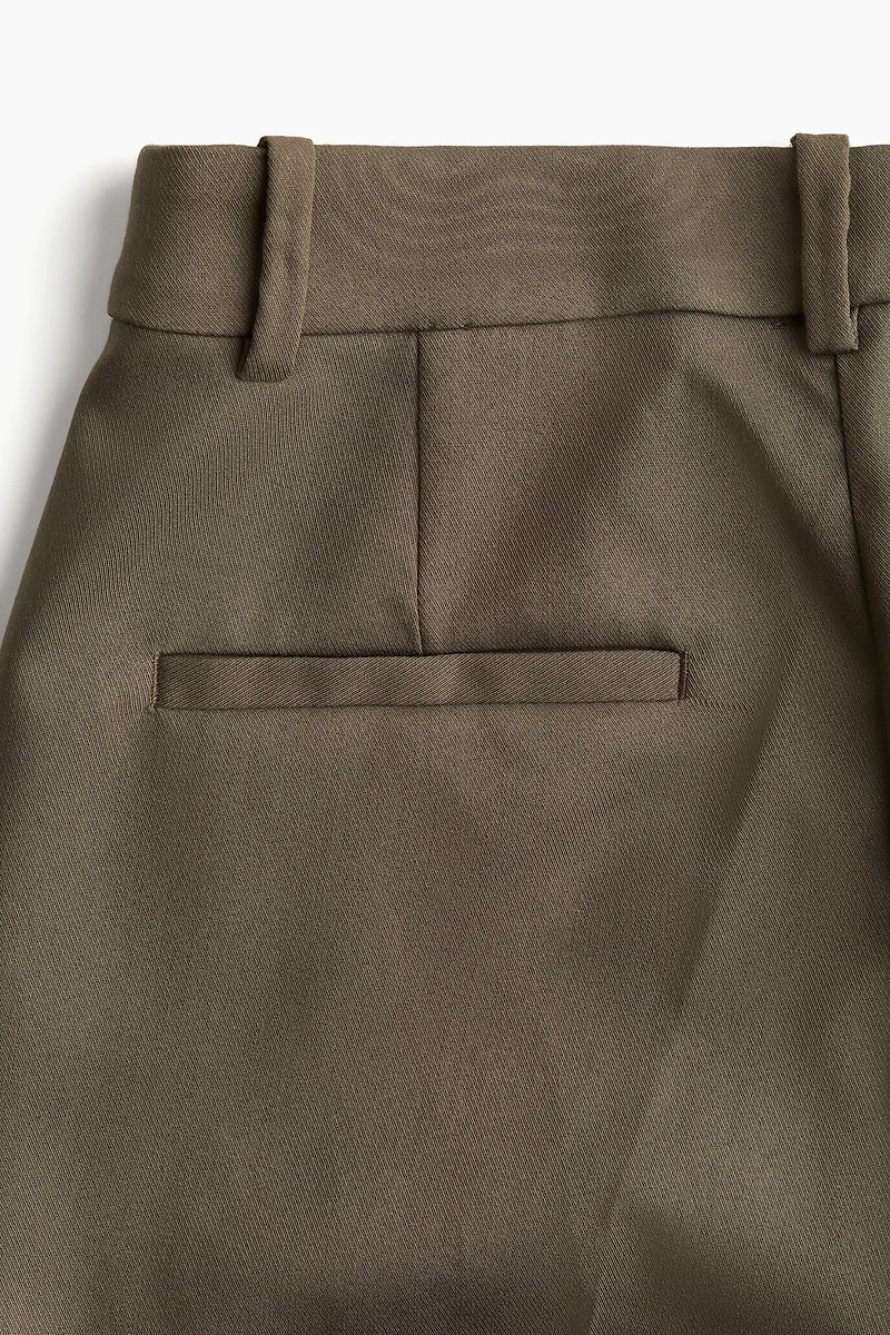 Slacks