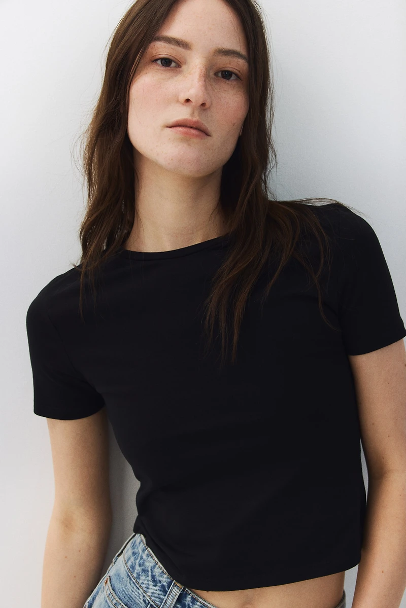 Short T-Shirt