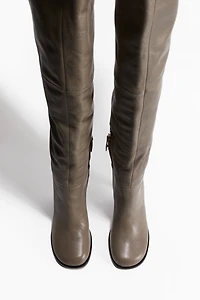 Cuissardes en cuir