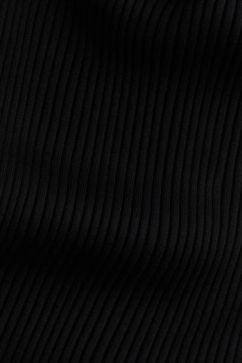 Boat-Neck Bodycon Dress