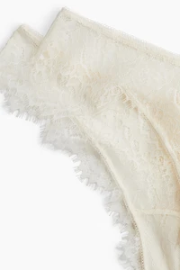 Lot de 2 culottes Brazilian en dentelle
