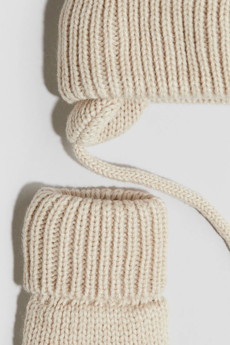 2-piece Beanie and Mittens Set