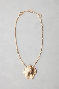 Seashell-Pendant Necklace