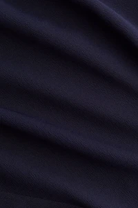 Haut asymétrique en crêpe