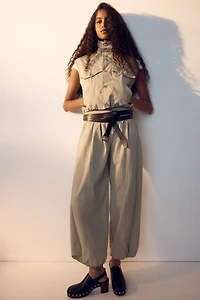 Sleeveless Utility Shirt