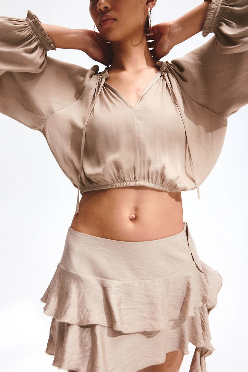 Balloon-Sleeved Blouse