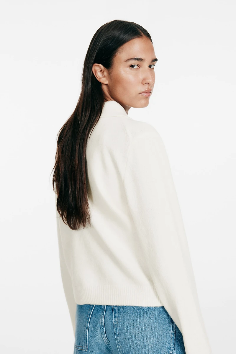 Cardigan with Collar