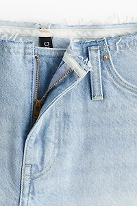 Short Coupe Classique en denim