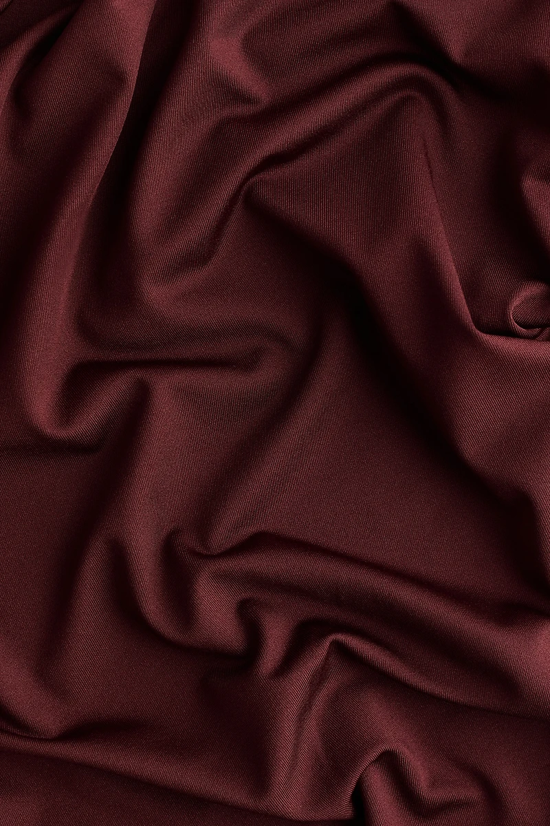 Ballerina-Neckline Top