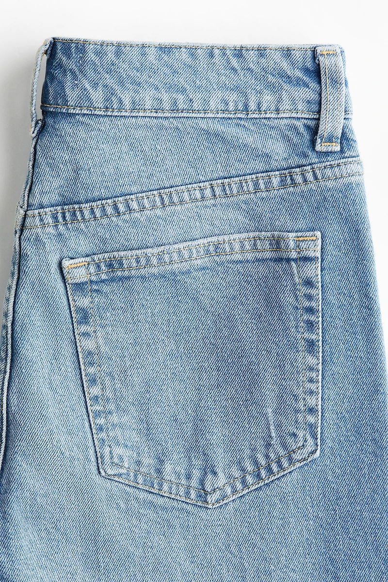 Mom Slim-Fit High-Waist Ankle Jeans