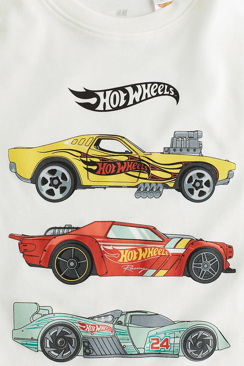 Long-Sleeved T-shirt