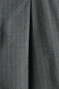 Loose-Fit Tailored Pants