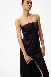 Robe bandeau en satin