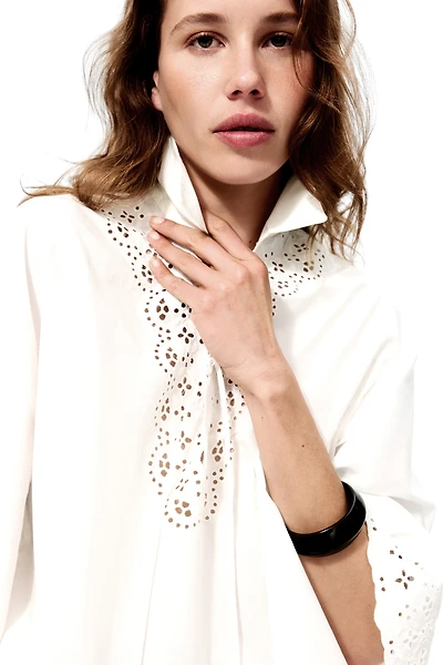 Chemise à enfiler en coton avec broderie anglaise