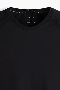 Muscle Fit Sports T-Shirt with DryMove™