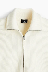 Chandail classique à fermeture éclair