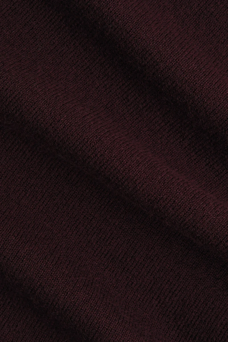 Chandail col roulé en cachemire mélangé