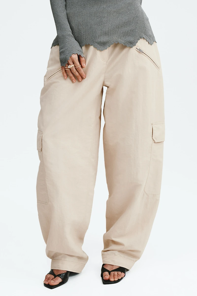 Oversized Cargo Pants