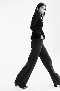 Wide-Leg Ultra High Jeans