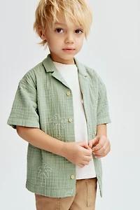 Chemise brodée en mousseline à col cubain