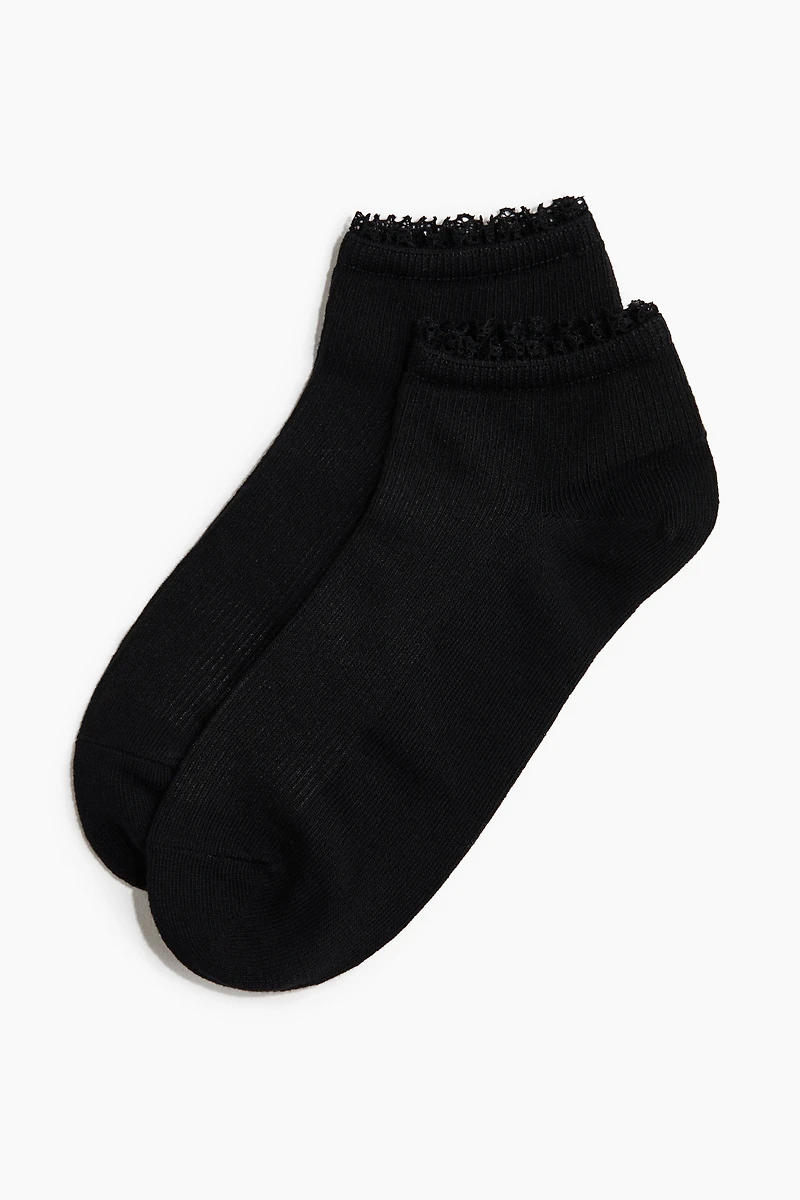 2-Pack Lace-Trimmed Ankle Socks