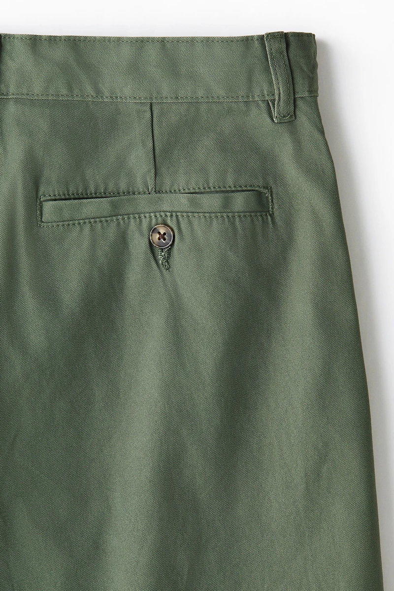 Relaxed Fit Chino shorts