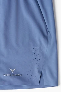 Mid-Length Sports Shorts with DryMove™