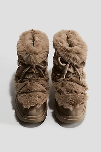 Bottines de neige chaudement doublées