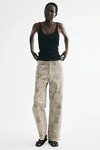 Wide-Leg Regular Waist Jeans