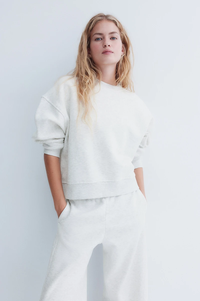 2-Piece Sweatshirt and Joggers Set