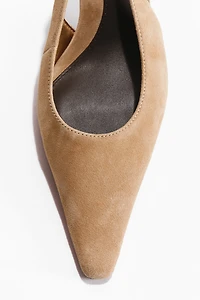 Escarpins en daim avec bride arrière