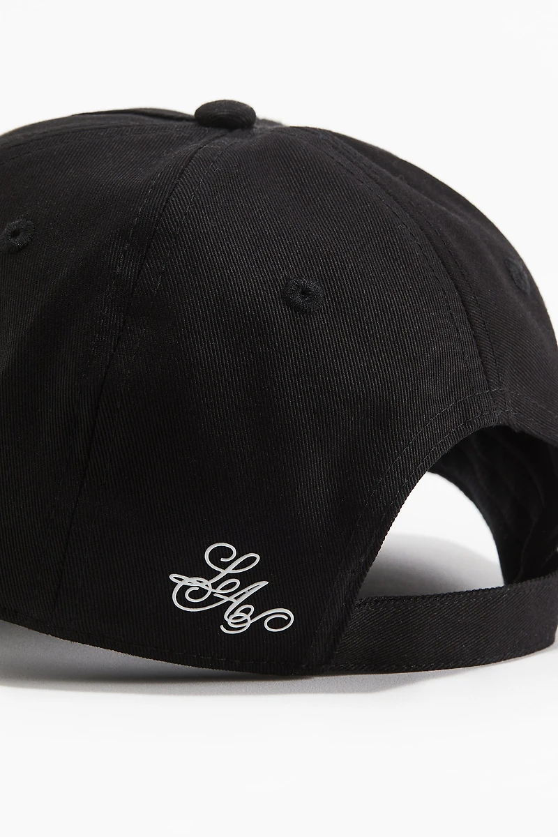 Cap with Motif
