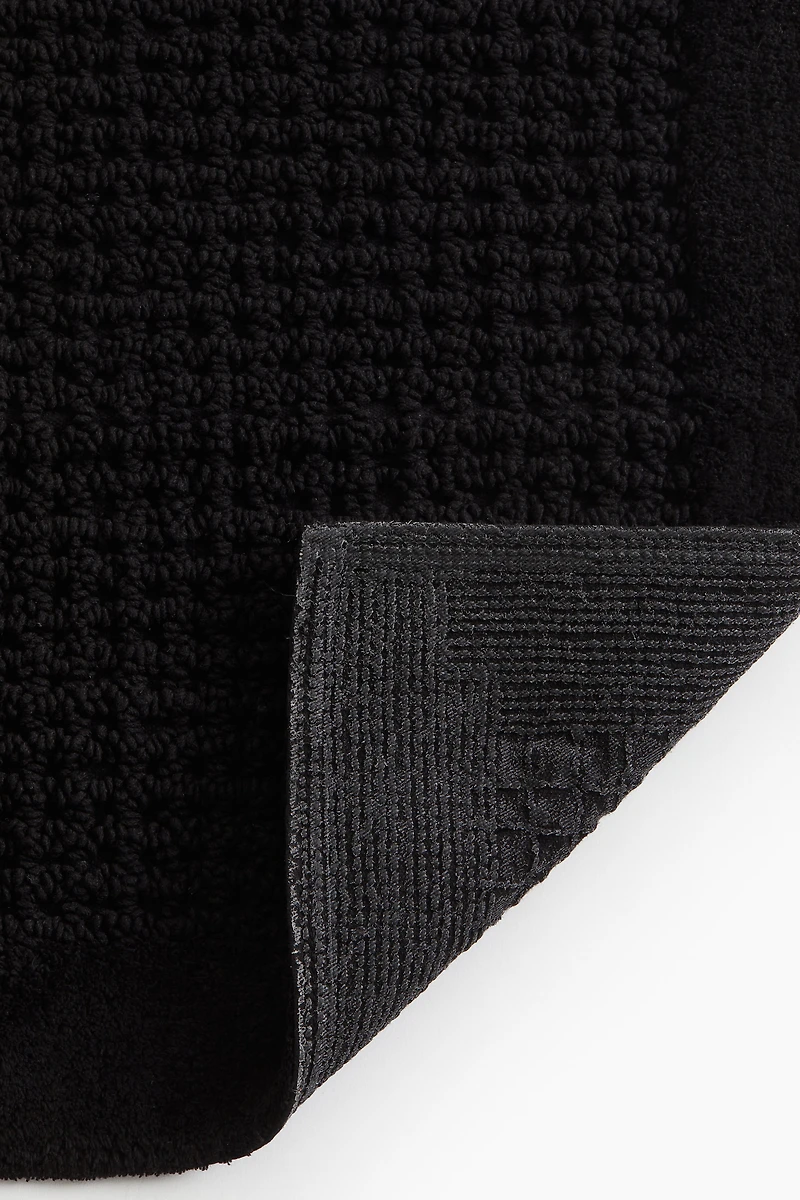 Tufted Cotton Bath Mat
