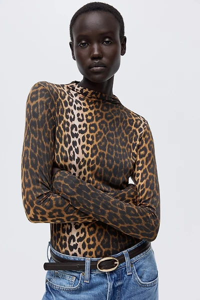 Haut à col cheminée