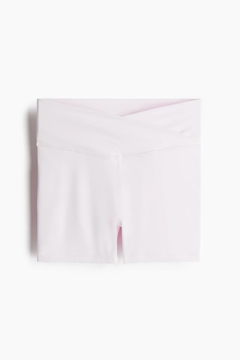 Short Bike Shorts with SoftMove™