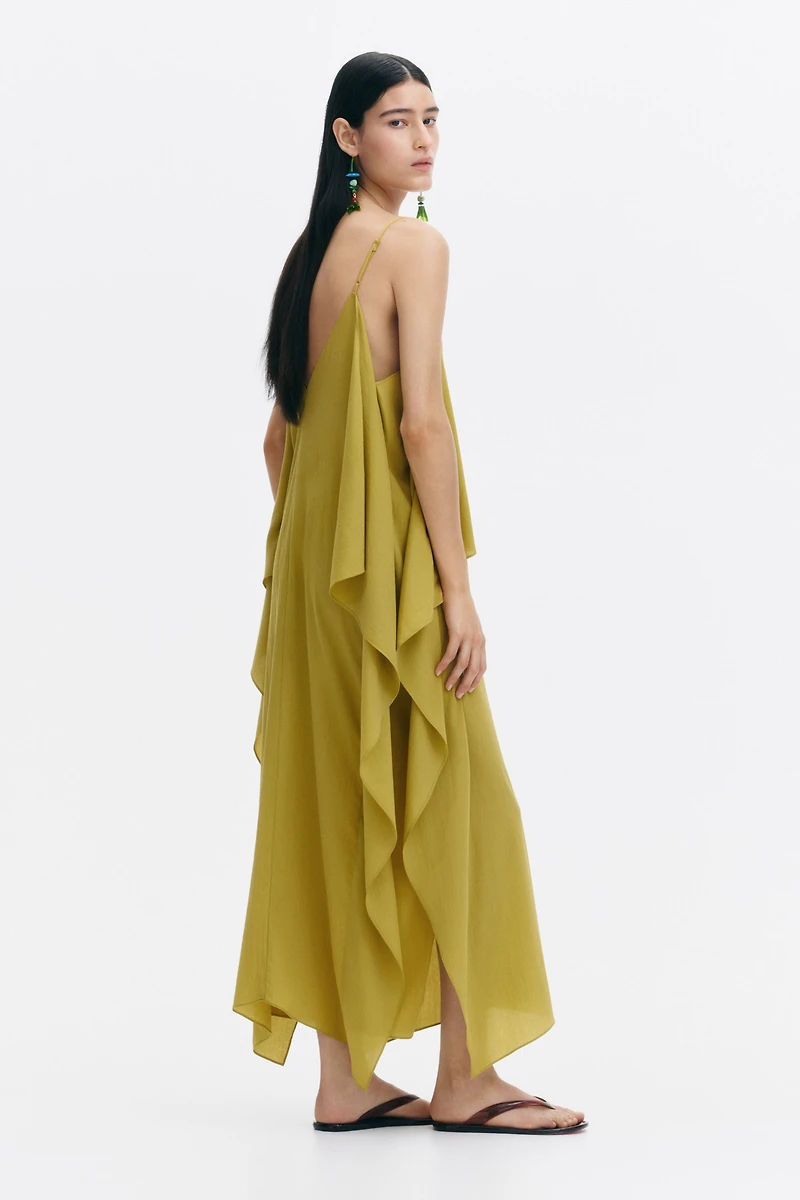 Robe en crêpe à effet drapé
