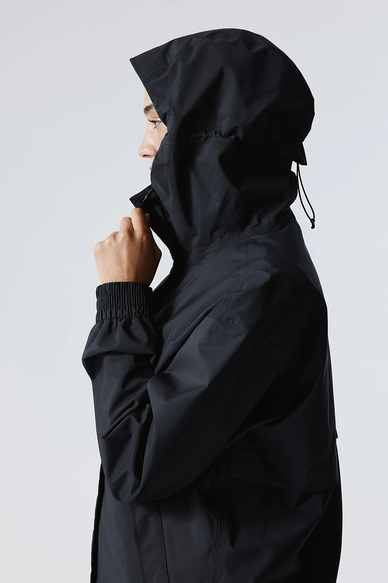 Rain Jacket with StormMove™