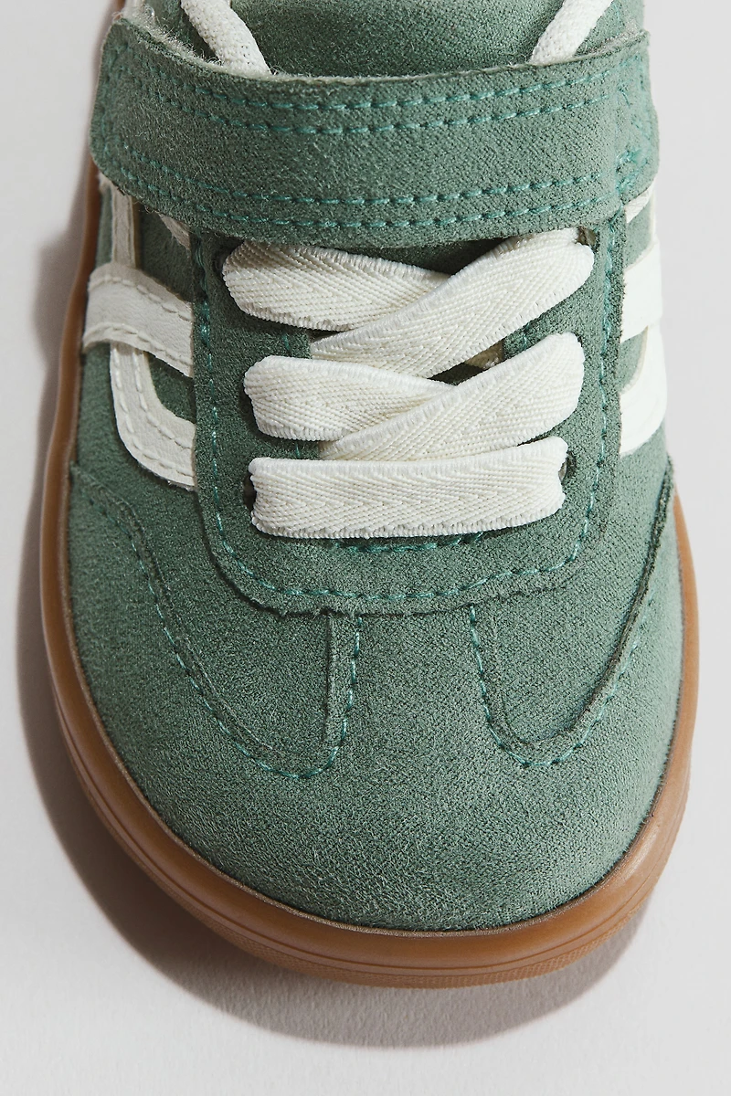 Barefoot Sneakers