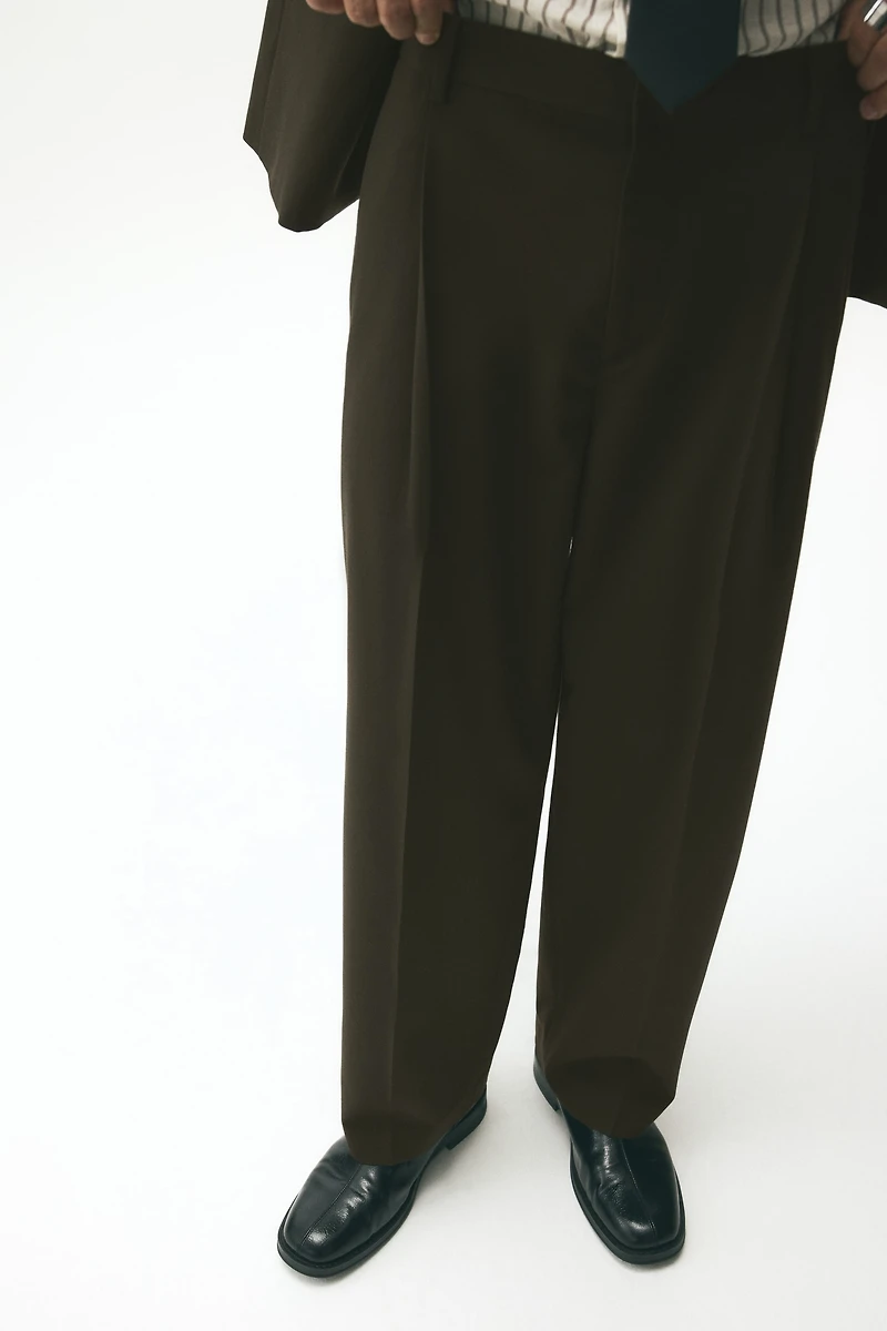 Loose-Fit Suit Pants