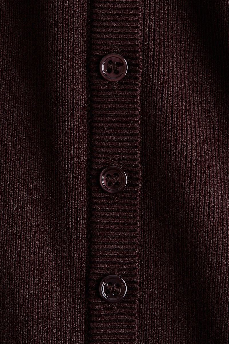 Haut à encolure carrée