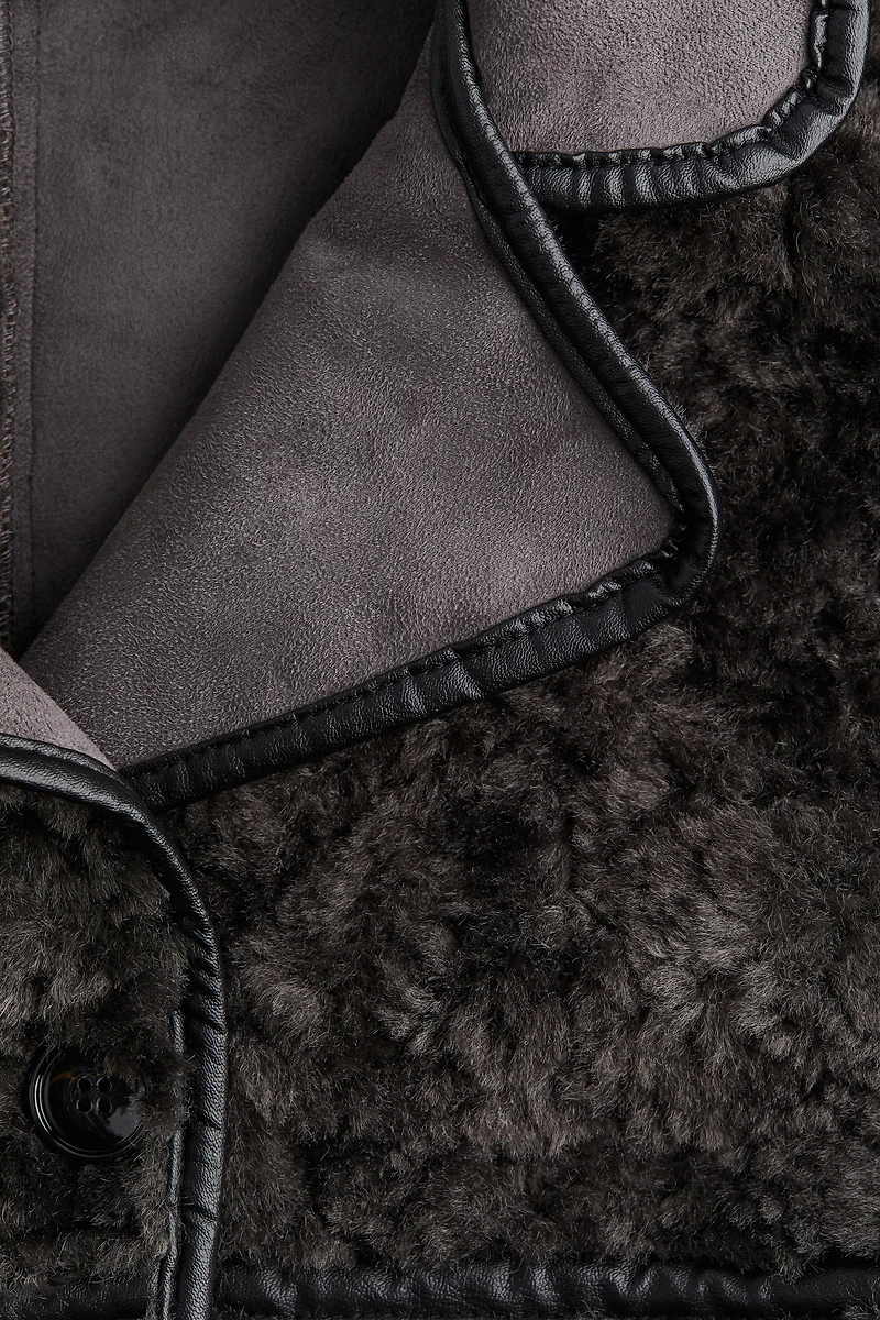 Veste en tissu peluche