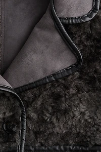 Veste en tissu peluche